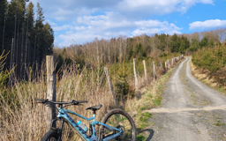 e-bike-tour-0L2fQH